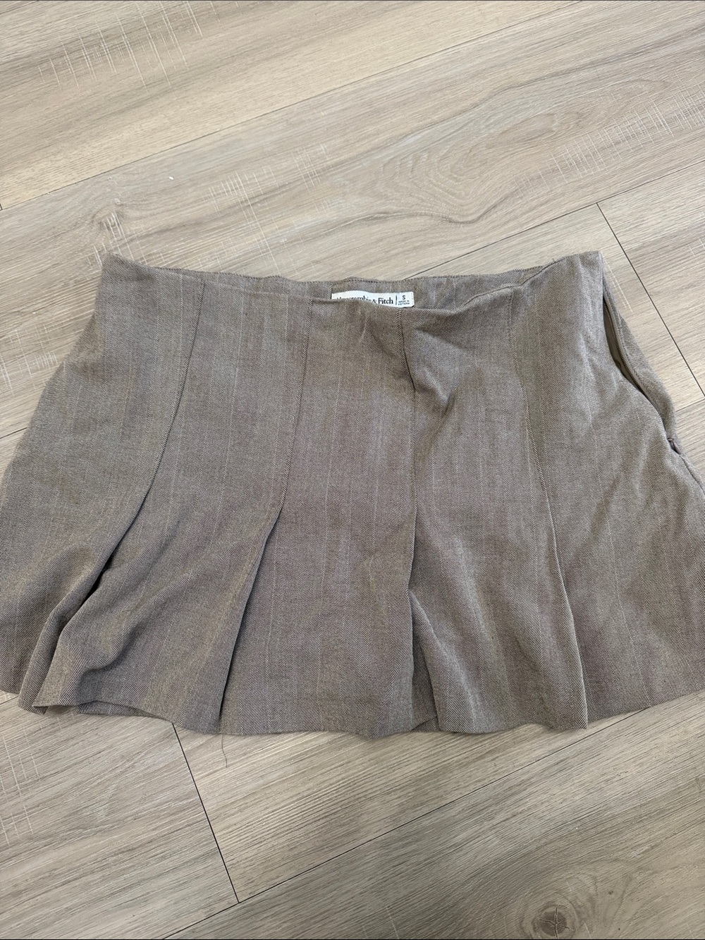 Abercrombie Brown Pleated Mini Skirt